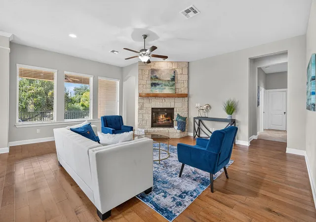 Photo 3 of Single family home for sale at 266 Merion Dr, Austin, TX 78737 | MLS# 5577115 | Listing updated on 2026-10-06