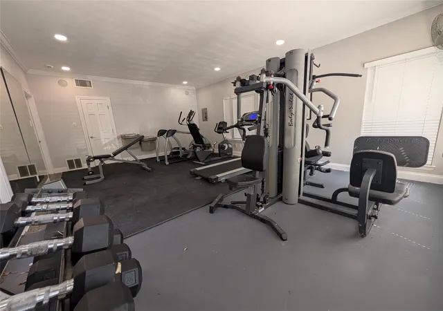 Photo 4 of Condo for sale at 6804 N Capital Of Texas Hwy #311, Austin, TX 78759 | MLS# 5791881 | Listing updated on 2026-09-06