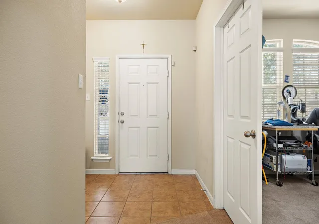 Photo 2 of Single family home for sale at 133 Lavaca Loop, Hutto, TX 78634 | MLS# 5837433 | Listing updated on 2026-08-24