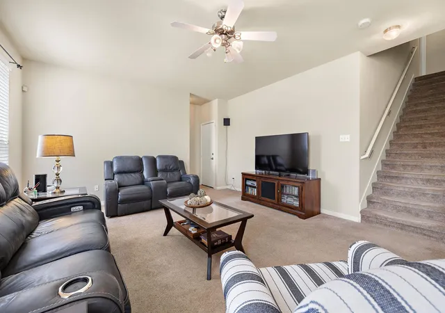 Photo 4 of Single family home for sale at 133 Lavaca Loop, Hutto, TX 78634 | MLS# 5837433 | Listing updated on 2026-08-24