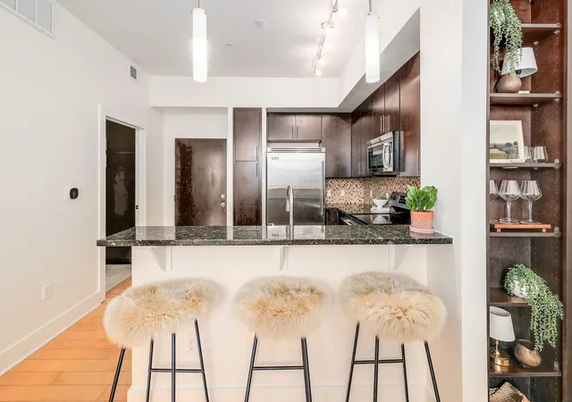 4th image of 1320 Robert Browning St #308, Austin, TX 78723 | MLS# 3693058
