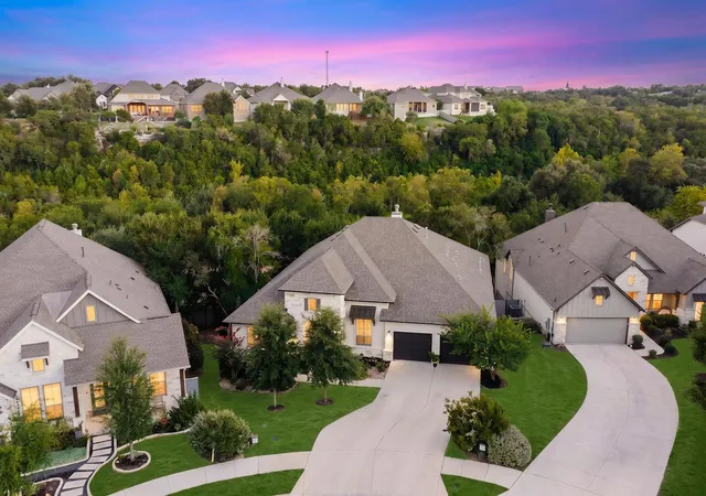 Photo 1 of Sale Pending at 129 Hollytree Ct, Georgetown, TX 78628 | MLS# 1913723 | Listing updated on 2026-10-05