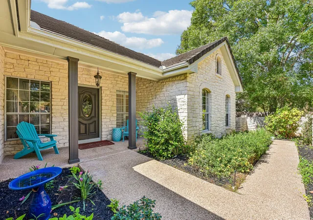Photo 1 of Single family home for sale at 10002 Shinnecock Hills Dr, Austin, TX 78747 | MLS# 6296760 | Listing updated on 2026-10-08