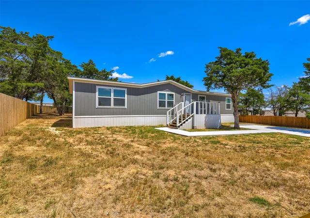 1st image of 146 Monte Vista Dr, Elgin, TX 78621 | MLS# 1539284