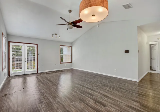 Photo 4 of Single family home for sale at 13135 Ml Stone Dr, Austin, TX 78729 | MLS# 6332337 | Listing updated on 2026-10-07