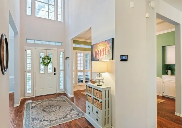Photo 2 of Single family home for sale at 3709 Leadville Dr, Austin, TX 78749 | MLS# 2940455 | Listing updated on 2026-10-15