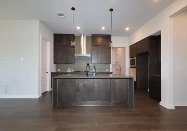 Photo 4 of Single family home for sale at 113 Marisol Bnd, Georgetown, TX 78626 | MLS# 8808361 | Listing updated on 2026-10-22