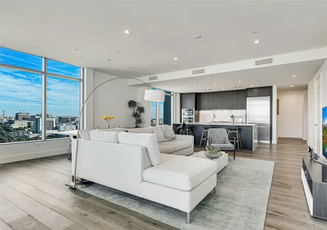 Photo 4 of Condo for sale at 501 West Ave #2004, Austin, TX 78701 | MLS# 1223923 | Listing updated on 2026-08-24
