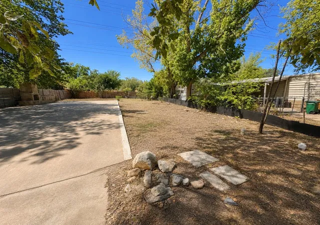 5th image of 1907 Bitter Creek Dr, Austin, TX 78744 | MLS# 8968879