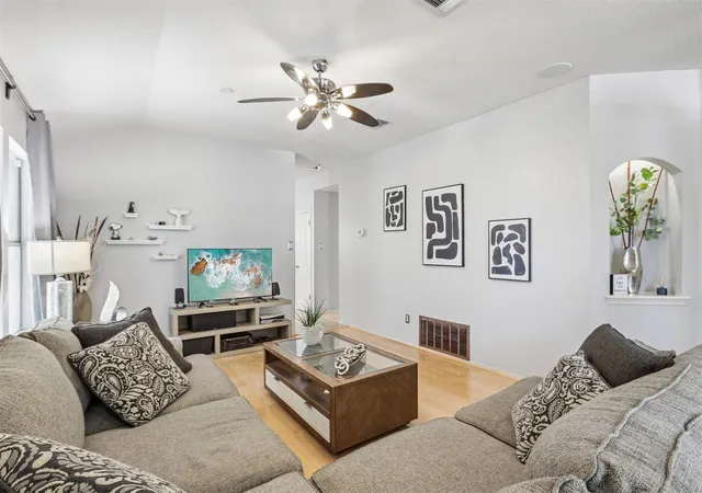 Photo 3 of Single family home for sale at 13517 Bolivia Dr, Austin, TX 78729 | MLS# 6639827 | Listing updated on 2026-10-29