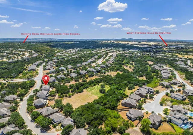 Photo 2 of Single family home for sale at 22113 Rose Grass Ln, Spicewood, TX 78669 | MLS# 5826493 | Listing updated on 2026-08-29