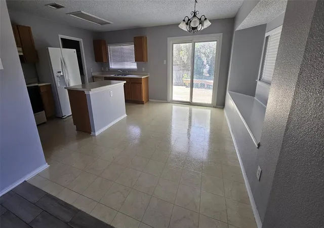 Photo 4 of Single family home for sale at 3210 Settlement Dr, Round Rock, TX 78665 | MLS# 8309210 | Listing updated on 2026-10-29