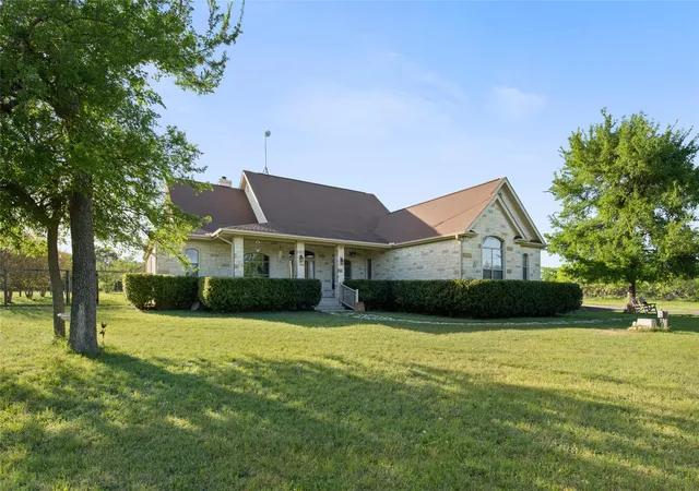 Photo 1 of Single family home for sale at 3060 Fm 1704, Elgin, TX 78621 | MLS# 4761702 | Listing updated on 2026-09-22