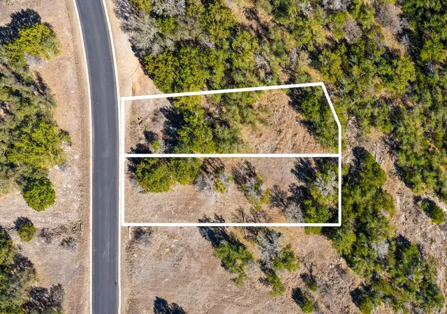 2nd image of 40018 Hi Ridge Rd, Horseshoe Bay, TX 78657 | MLS# 6336402