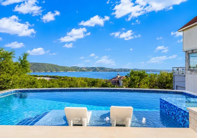2nd image of 13805 Skyline Dr, Austin, TX 78732 | MLS# 7212443