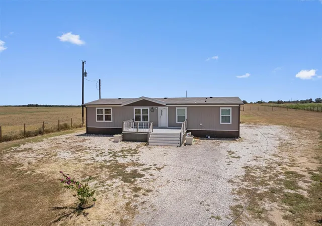 26th image of 263 N Cedar Creek Dr, Cedar Creek, TX 78612 | MLS# 9304839
