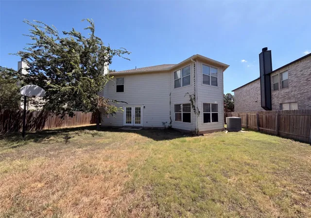 5th image of 305 Edgewood Cv, Leander, TX 78641 | MLS# 2416340