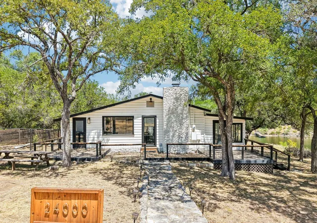 1st image of 24000 Bluebird Ln, Marble Falls, TX 78654 | MLS# 7187179