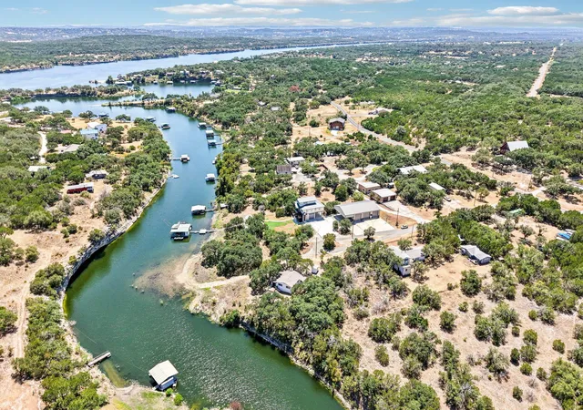 Photo 32 of Single family home for sale at 24000 Bluebird Ln, Marble Falls, TX 78654 | MLS# 7187179 | Listing updated on 2026-09-01
