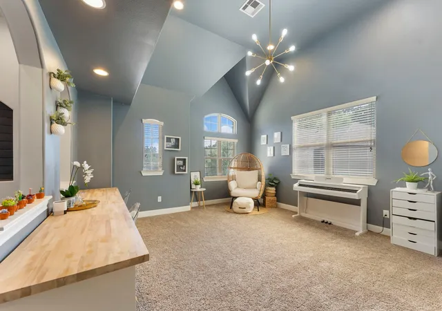 Photo 3 of Sale Pending at 5206 Creekland Cir, Spring, TX 77389 | MLS# 3681577 | Listing updated on 2026-10-01