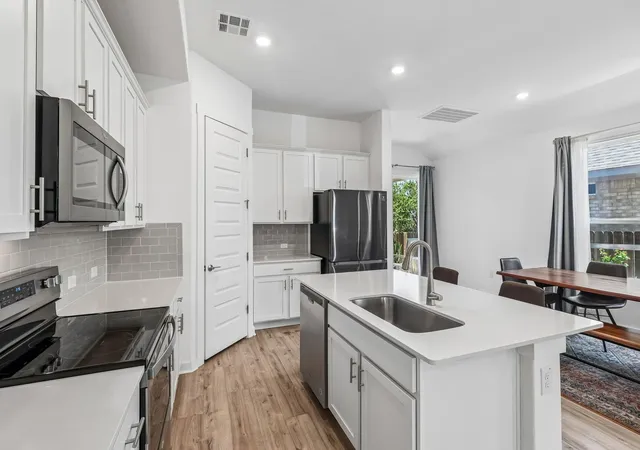 Photo 3 of Single family home for sale at 313 Peace Pipe Way, Georgetown, TX 78628 | MLS# 3166104 | Listing updated on 2026-10-09