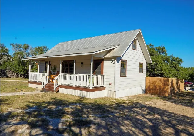 2nd image of 145 Lea Ln, Wimberley, TX 78676 | MLS# 3117909