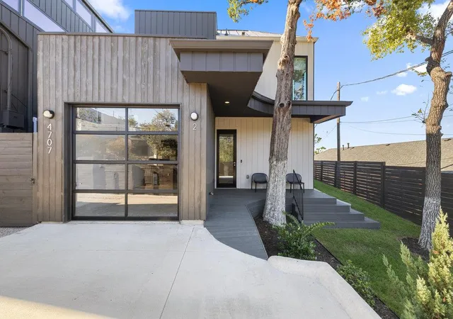 Single family home for sale at 4707 Reyes St #2, Austin, TX 78721 | MLS# 9160527