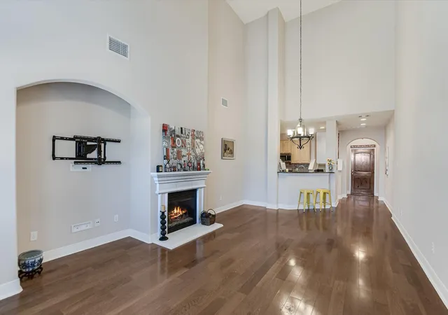 Listing Photo 4 - Condo for sale in building located at 2210 Onion Creek Pkwy, Austin, TX 78747 - Unit #503
