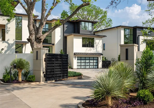 1st image of 2503 Westlake Dr #301, Austin, TX 78746 | MLS# 5078688