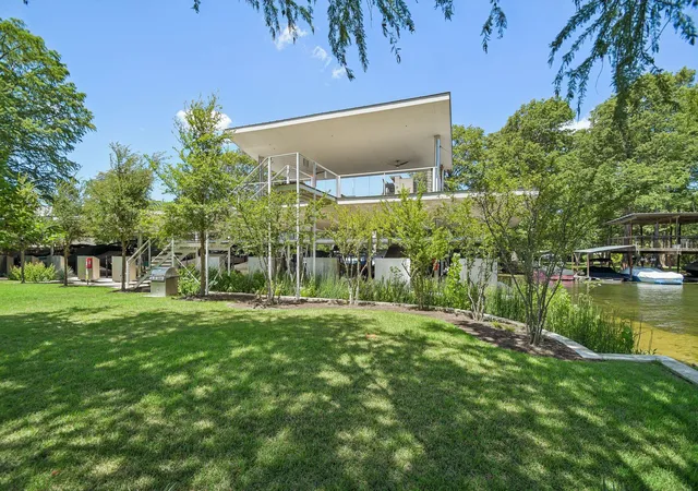 2nd image of 2503 Westlake Dr, Austin, TX 78746