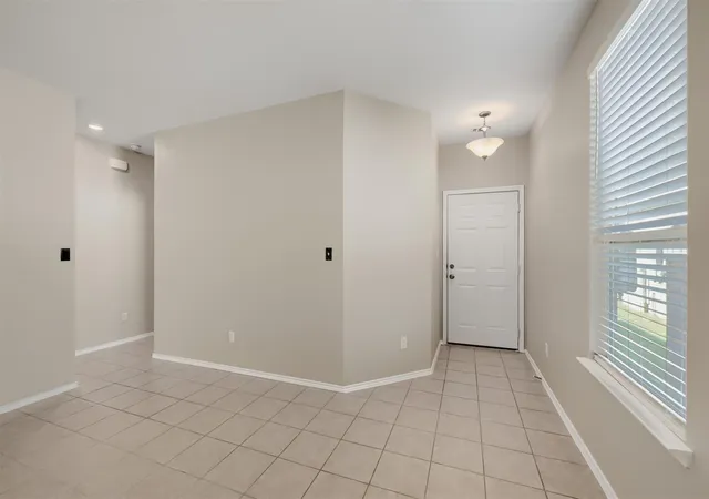 4th image of 324 Harper Ln, Georgetown, TX 78626 | MLS# 7030608