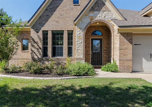 Photo 1 of Single family home for sale at 348 Lake Livingston Dr, Georgetown, TX 78628 | MLS# 9237772 | Listing updated on 2026-10-17