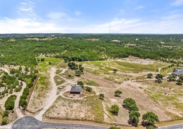 3rd image of 15801 Palomino Ranch Dr, Leander, TX 78641 | MLS# 8734839