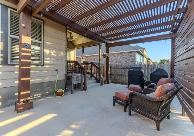 Photo 1 of Sale Pending at 2920 Salvador Ln, Round Rock, TX 78665 | MLS# 2557240 | Listing updated on 2026-09-02