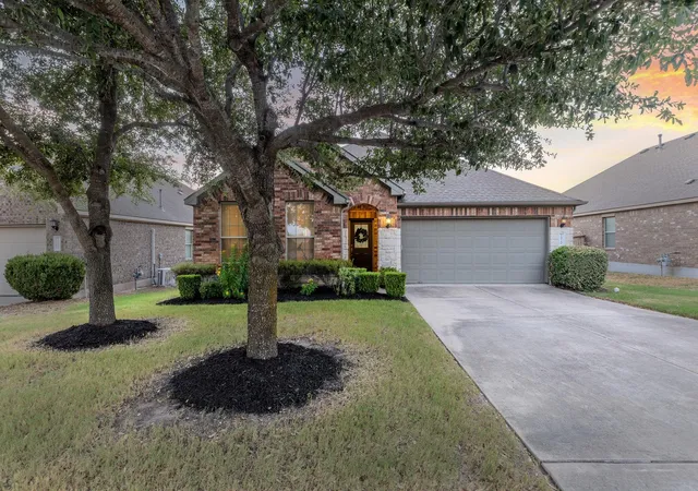 Photo 4 of Sale Pending at 2920 Salvador Ln, Round Rock, TX 78665 | MLS# 2557240 | Listing updated on 2026-09-02