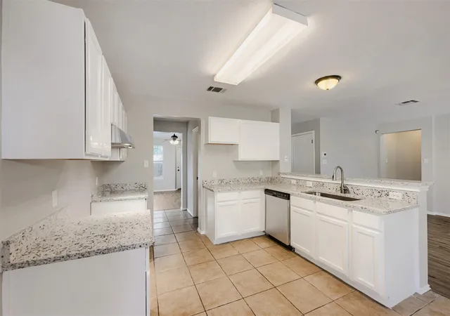 4th image of 708 Pampas Ricas Dr, Leander, TX 78641 | MLS# 8477202