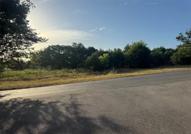 3rd image of 237 Woodcreek Dr, Wimberley, TX 78676 | MLS# 8076107