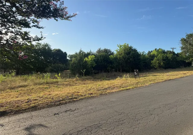 5th image of 237 Woodcreek Dr, Wimberley, TX 78676 | MLS# 8076107