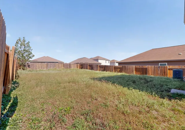 Photo 40 of Single family home for sale at 109 Fairfax Ln, Jarrell, TX 76537 | MLS# 1452413 | Listing updated on 2026-10-28