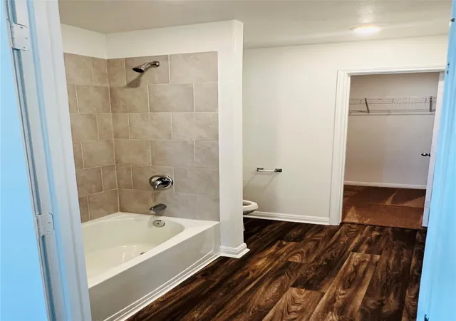 Photo 4 of Single family home for sale at 109 Fairfax Ln, Jarrell, TX 76537 | MLS# 1452413 | Listing updated on 2026-09-01