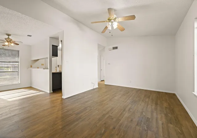 3rd image of 2402 Cottonwood Dr, Georgetown, TX 78628 | MLS# 7421919