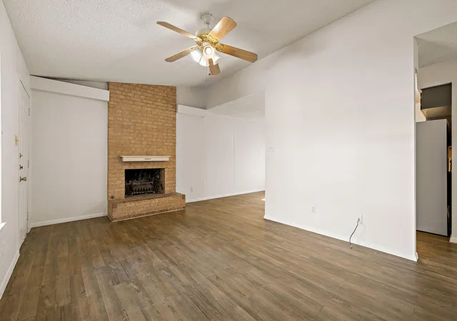 4th image of 2402 Cottonwood Dr, Georgetown, TX 78628 | MLS# 7421919