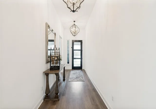 5th image of 409 Gridiron Cv, Leander, TX 78641 | MLS# 9659839