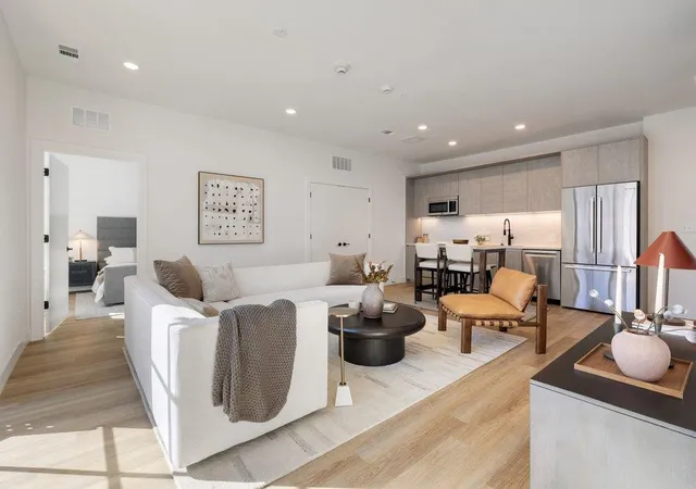 2nd image of 4315 S Congress Ave #317, Austin, TX 78745 | MLS# 5837195