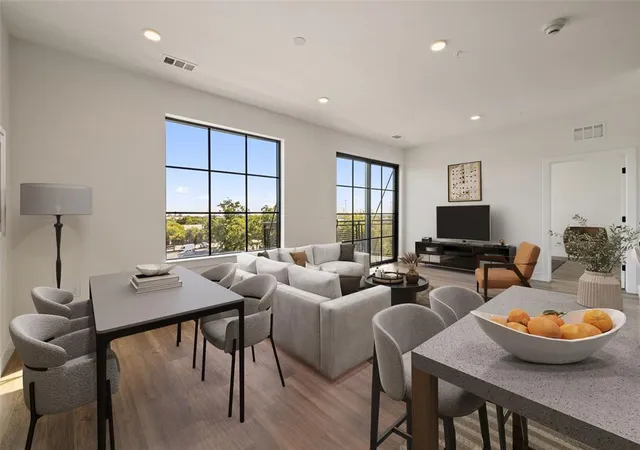 1st image of 4315 S Congress Ave #332, Austin, TX 78745 | MLS# 5578230