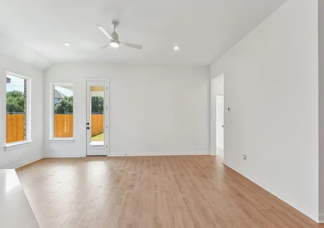 Photo 4 of Single family home for sale at 416 Eagle Cyn Dr, Leander, TX 78641 | MLS# 8522241 | Listing updated on 2026-10-06