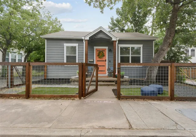 1st image of 3403 King St, Austin, TX 78705 | MLS# 1474748