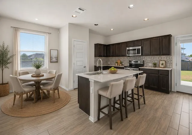 2nd image of 215 Lake Placid Run, Elgin, TX 78621 | MLS# 5773137