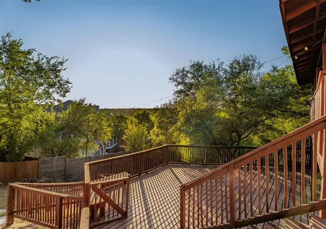 4th image of 6607 Lost Horizon Dr, Austin, TX 78759 | MLS# 6997142