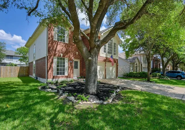 Photo 3 of Single family home for sale at 15316 Ecorio Dr, Austin, TX 78728 | MLS# 6793068 | Listing updated on 2026-10-09